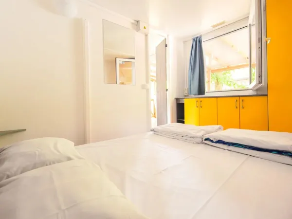 The master bedroom of the Roan Classic relax.