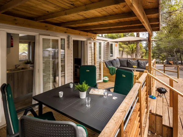 Excellent Lounge resort area 2