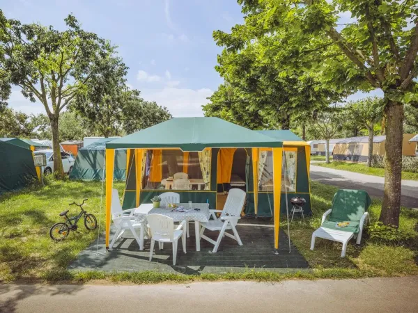 Tent 1