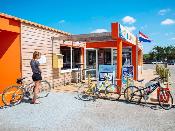 Cycling close to Roan camping La Dune Des Sables.