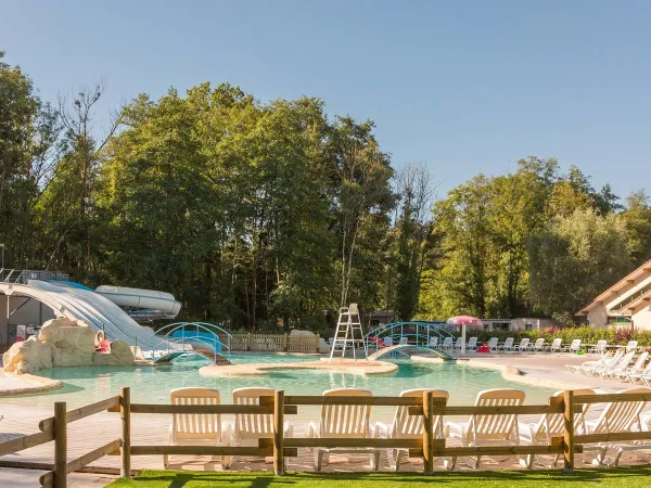 Swimming pool at Roan camping de Bonnal.