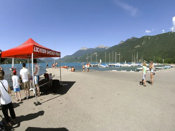 Lake Annecy at Roan camping L'Ideal.