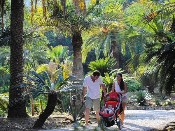 A family at Roan camping Rosselba.