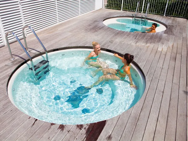Bubble baths at Roan campsite Union Lido Mare.