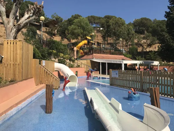 Slides at Roan camping Cala Canyelles.