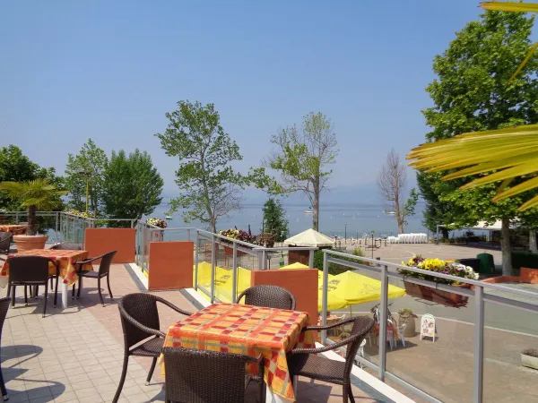 Terrace at Roan camping Cisano San Vito.