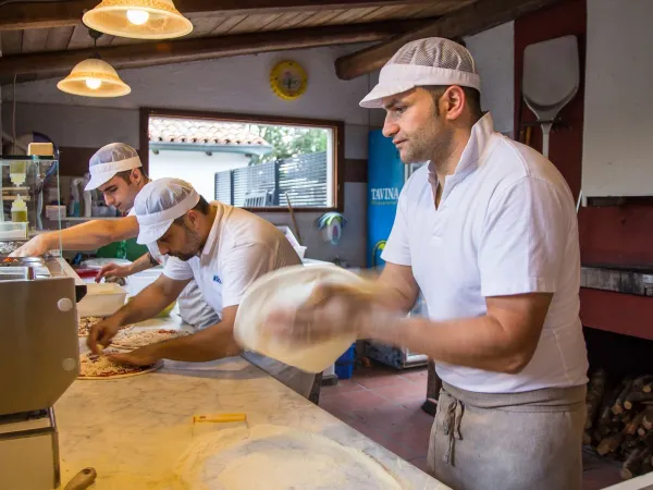 Fresh pizzas at Roan camping Rubicone.