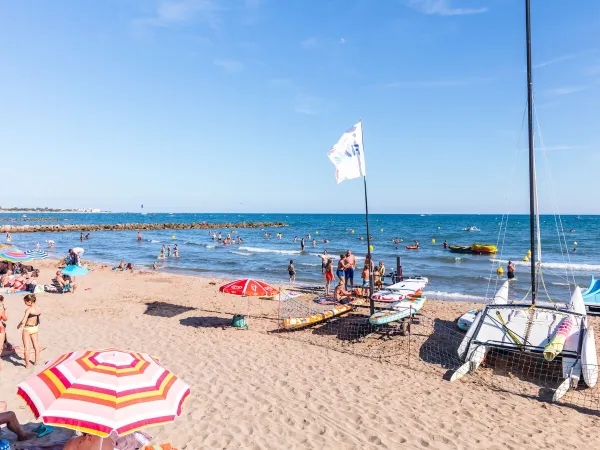 The beach at Roan camping Le Napoléon.