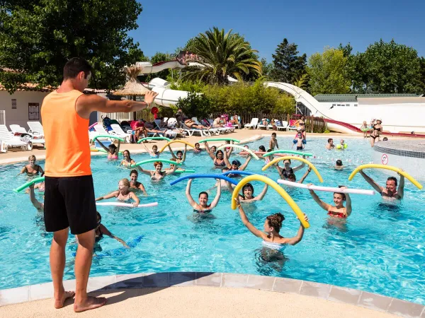 Aquarobics in the pool at Roan camping Méditerranée Plage.