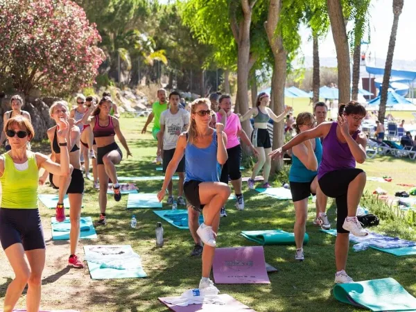 Aerobics activity at Roan camping Vilanova Park.