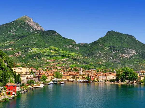 The village of Riva del Garda near Roan camping Altomincio.