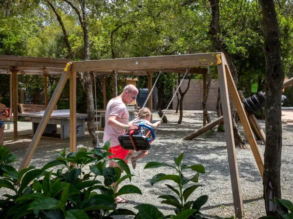 Swing at Roan camping Montescudaio.