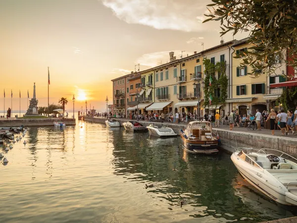 Lazise atmospheric image.