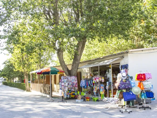 Souvenir stores at Roan camping Rimini Family Village.