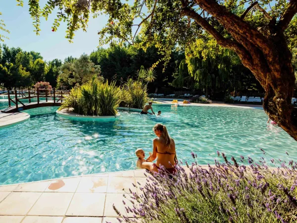 The swimming pool at Roan camping Serignan Plage.