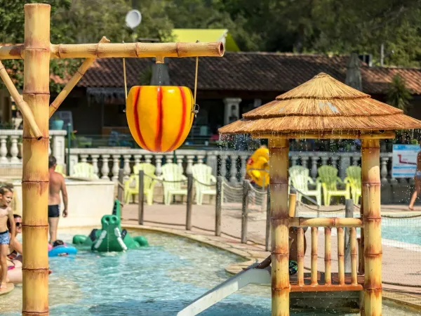 Pool objects at Roan camping La Pierre Verte.