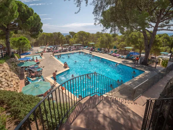 Swimming pool at Roan camping Internacional de Calonge.