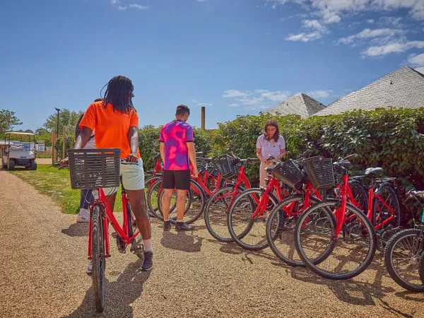 Bike rental at Roan camping Chardons Bleus.