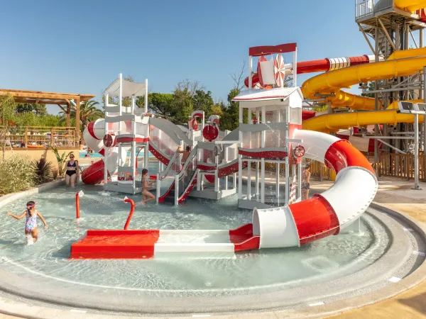 The water slides at Roan camping La Chapelle.