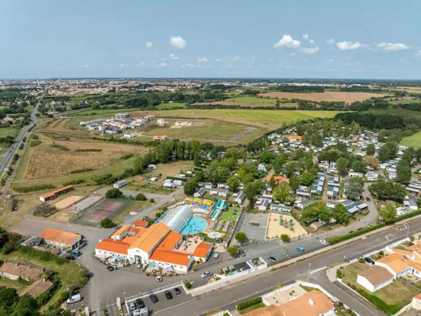 Top view of Roan campsite Le Domaine de Beaulieu.