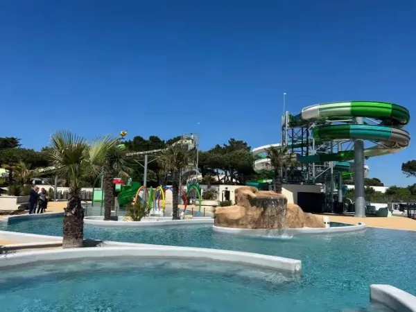 Plenty of swimming and sliding opportunities at Roan camping Le Domaine du Clarys.