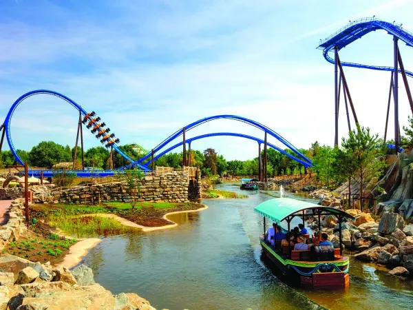 Toverland amusement park nearby Roan camping de schatberg