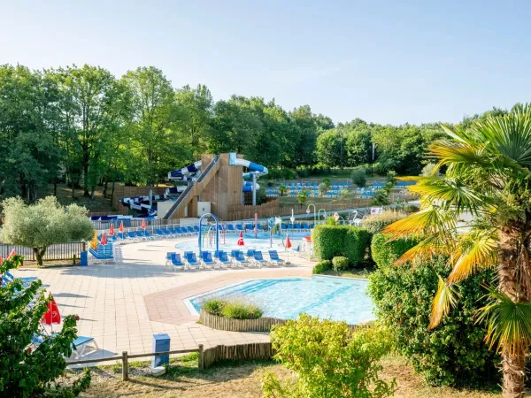 Plenty of swimming opportunities at Roan camping Saint Avit Loisirs.