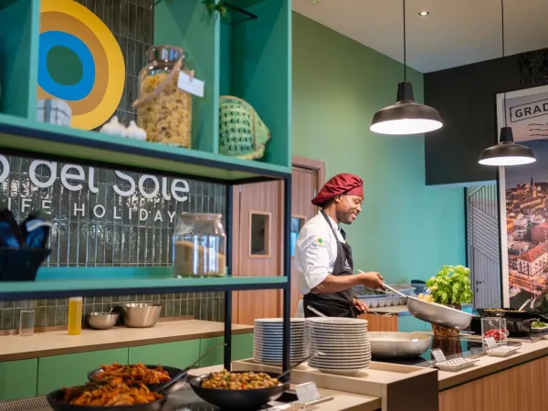 View of the kitchen at Roan campsite Tanuta Primero.