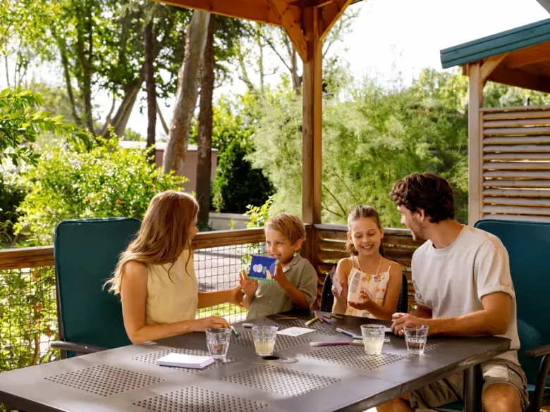 Family fun by the water near Roan camping Del Garda.