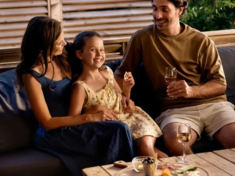 Family fun at the Roan accommodation at camping La Grande Métairie de Kermario.