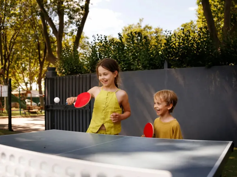 Children's fun at Roan camping Lido Verbano.