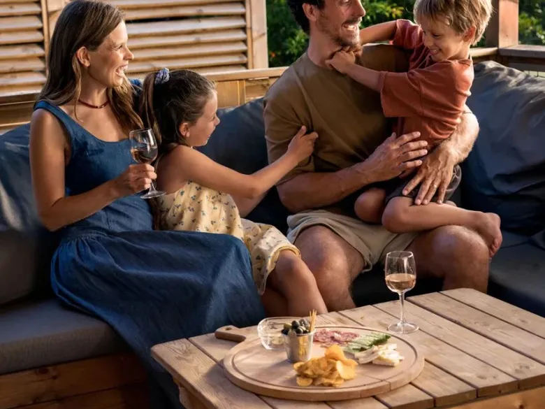 Family drinks at Roan campsite Orbetello Family Collection.