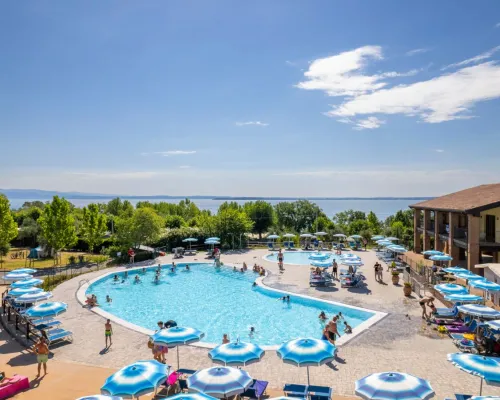 Swimming pool at Roan camping Piantelle.