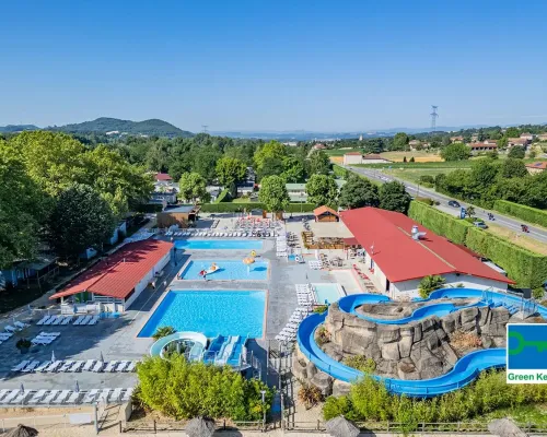 Overview of swimming pools at Roan camping de Galaure.