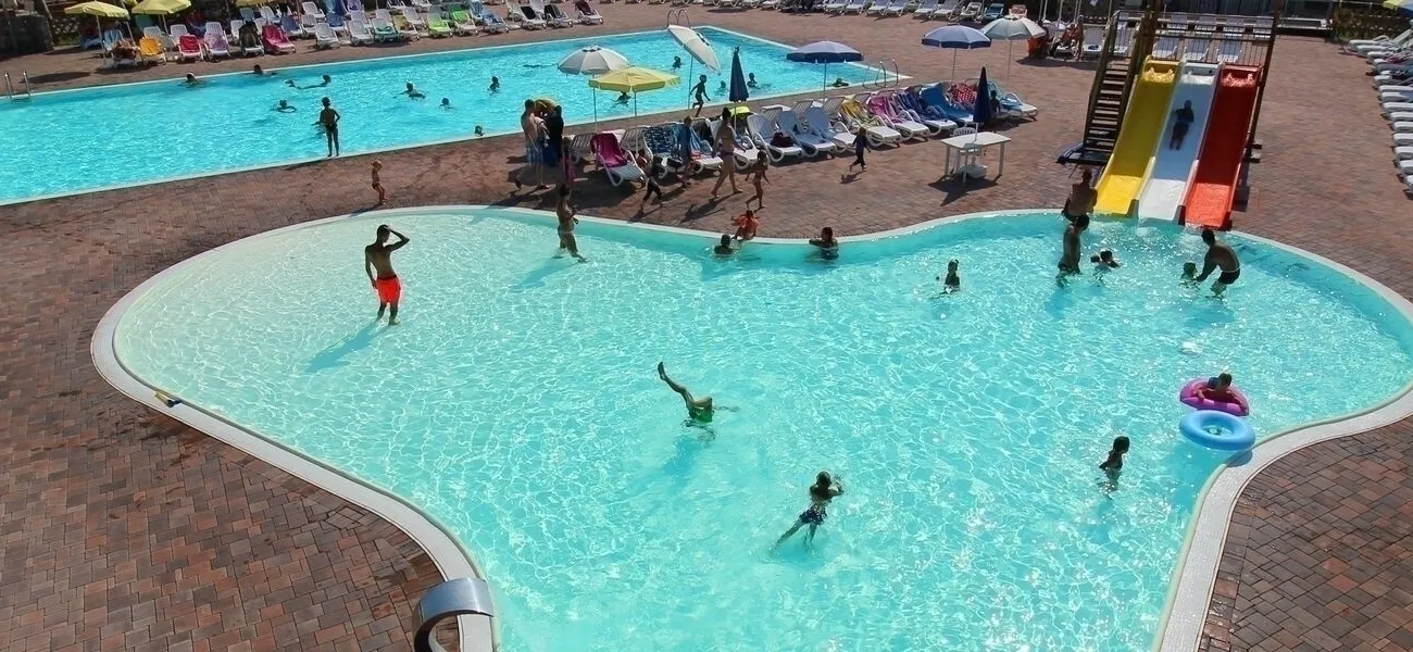 Luxury campsite Lake Garda