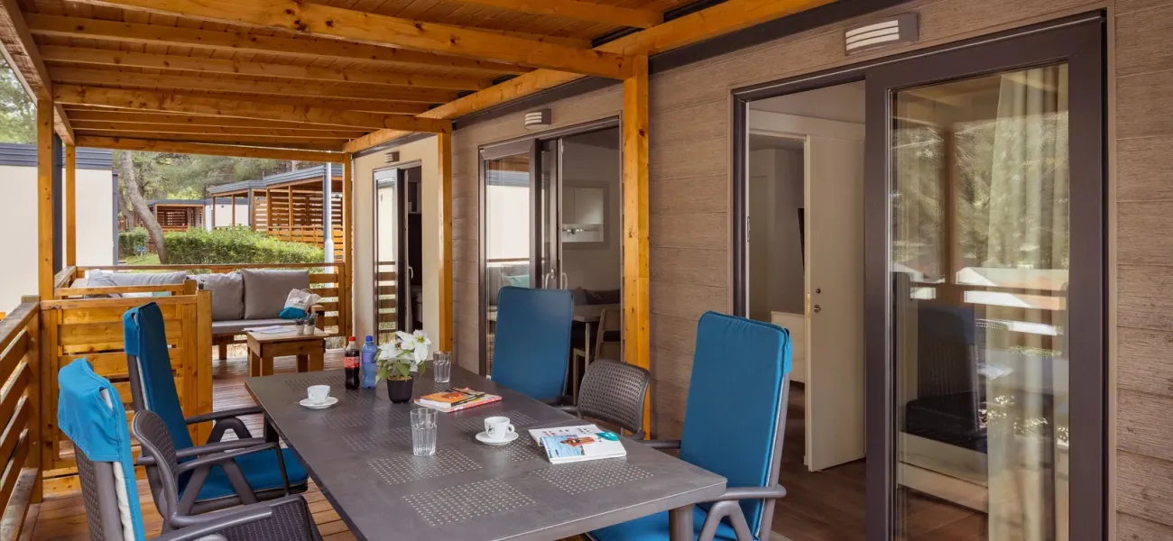 Roan mobile home in Costa Dorada.