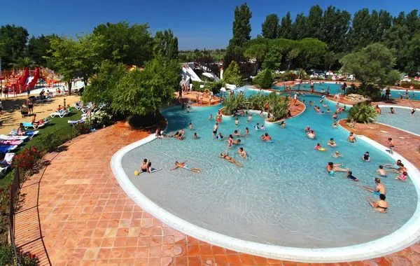 Le Serignan Plage, France