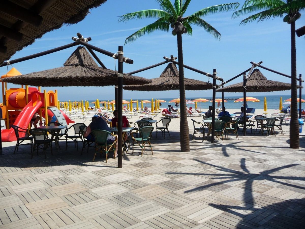 Camping Spiaggia E Mare Luxury Mobile Homes Tents Roan