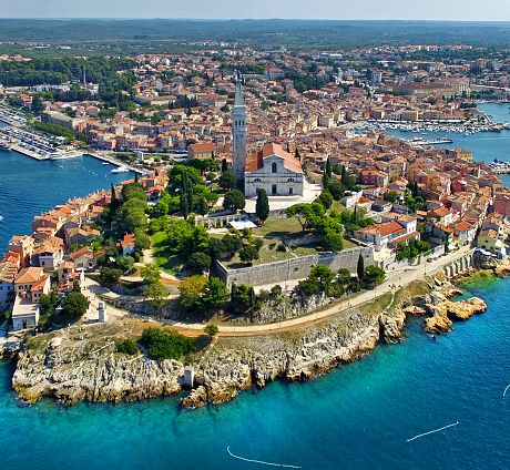 With last-minute-deals to Istria