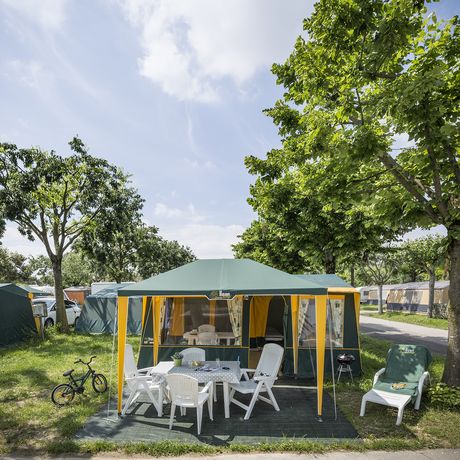 The advantages of renting a tent in France