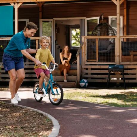 Book your last-minute camping holiday with Roan
